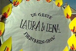 De Grote Laura & Lena Fhijnbeen-show